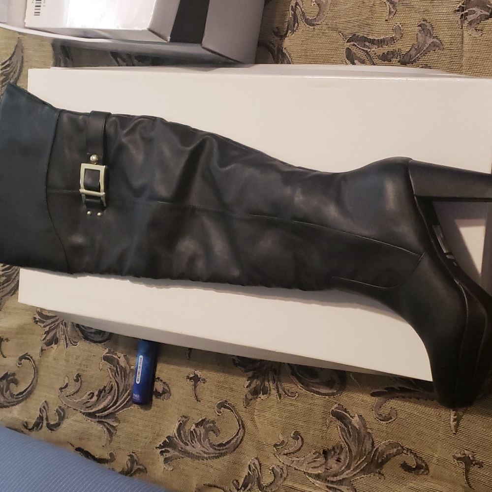 AHRO Plus Size Lilyana Thigh High Boots